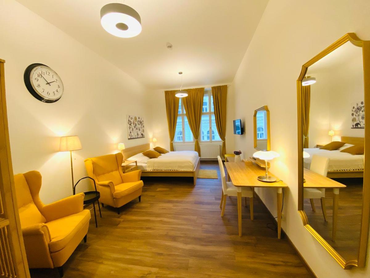 Unesco Prague Apartments Buitenkant foto
